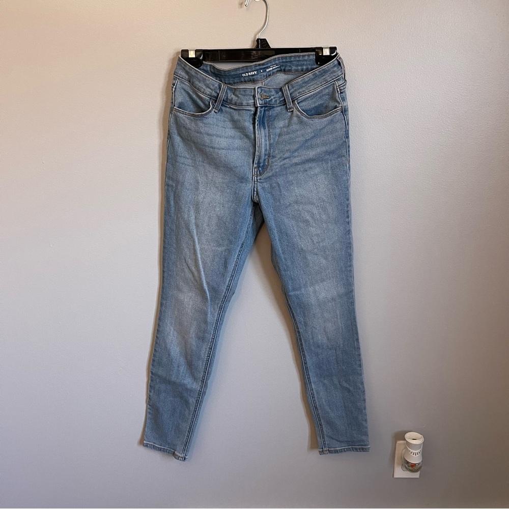 EUC Womens size 6 High Rise Super skinny Jeans